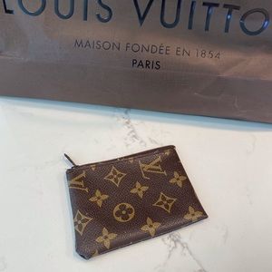 Louis Vuitton small simple handbag pouch